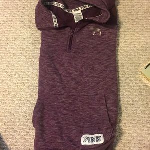 VSpink sweatshirt